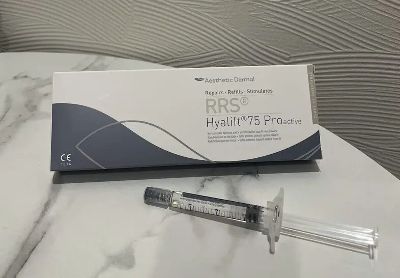 エステ版　水光注射　人肝細胞導入期 水光注射(HYCOOX) | 美容皮膚科｜神戸アカデミア美と健康の